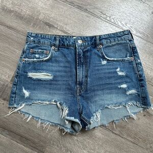 Zara cut off denim shorts high-rise Size 8